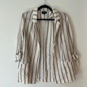 Lightweight Linen Blazer